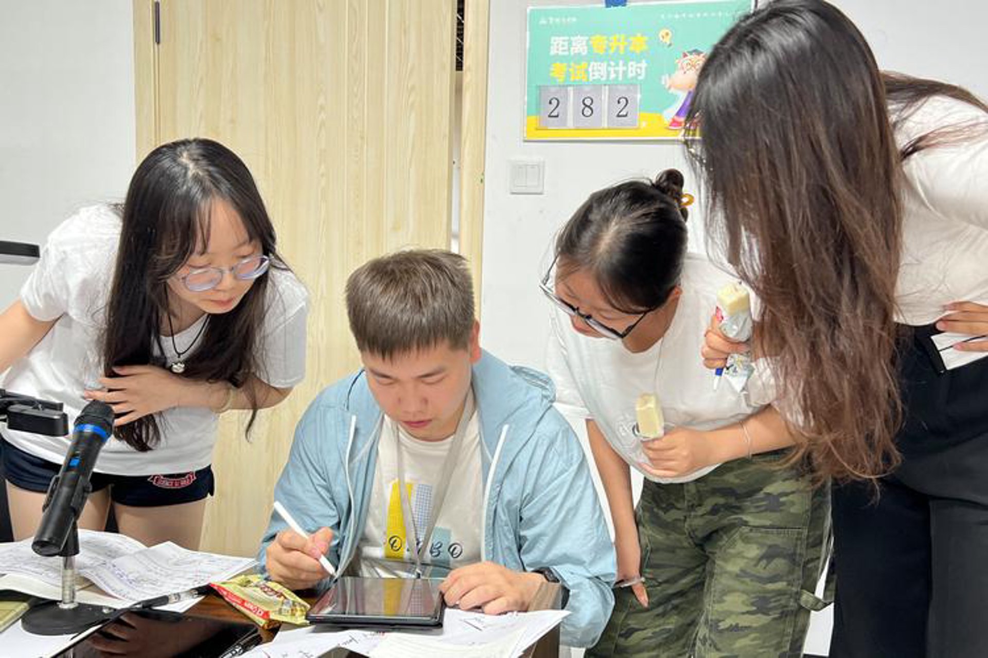 青春信息科技