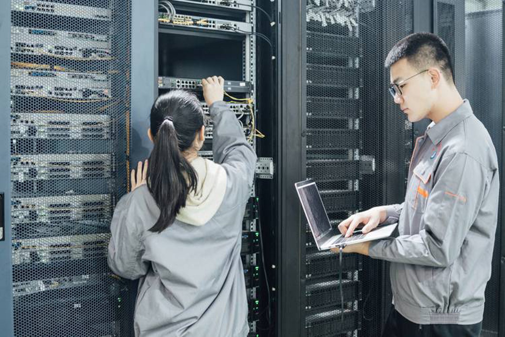 青春信息科技
